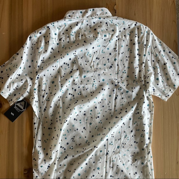 RVCA | 🆕 Calico button up - Picture 5 of 9